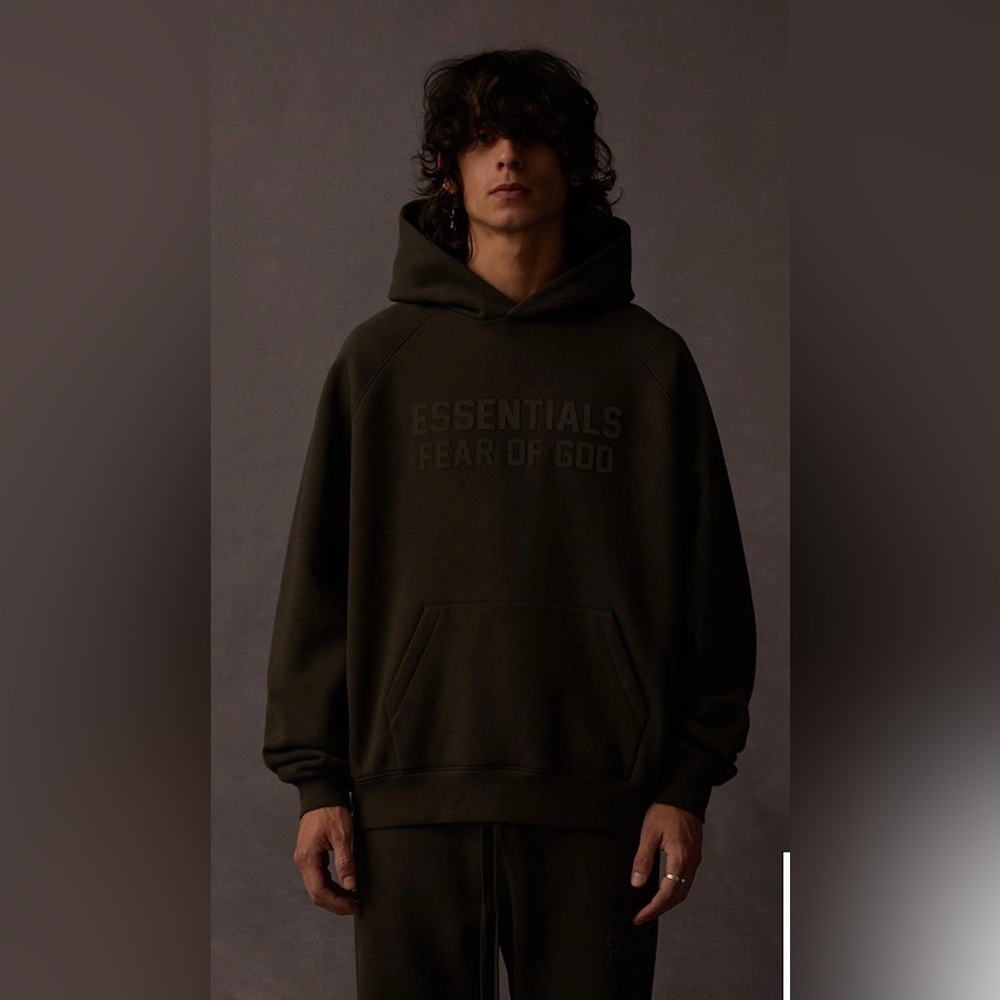 NWT in bag Essentials Fear of God “Off-black” hoodie